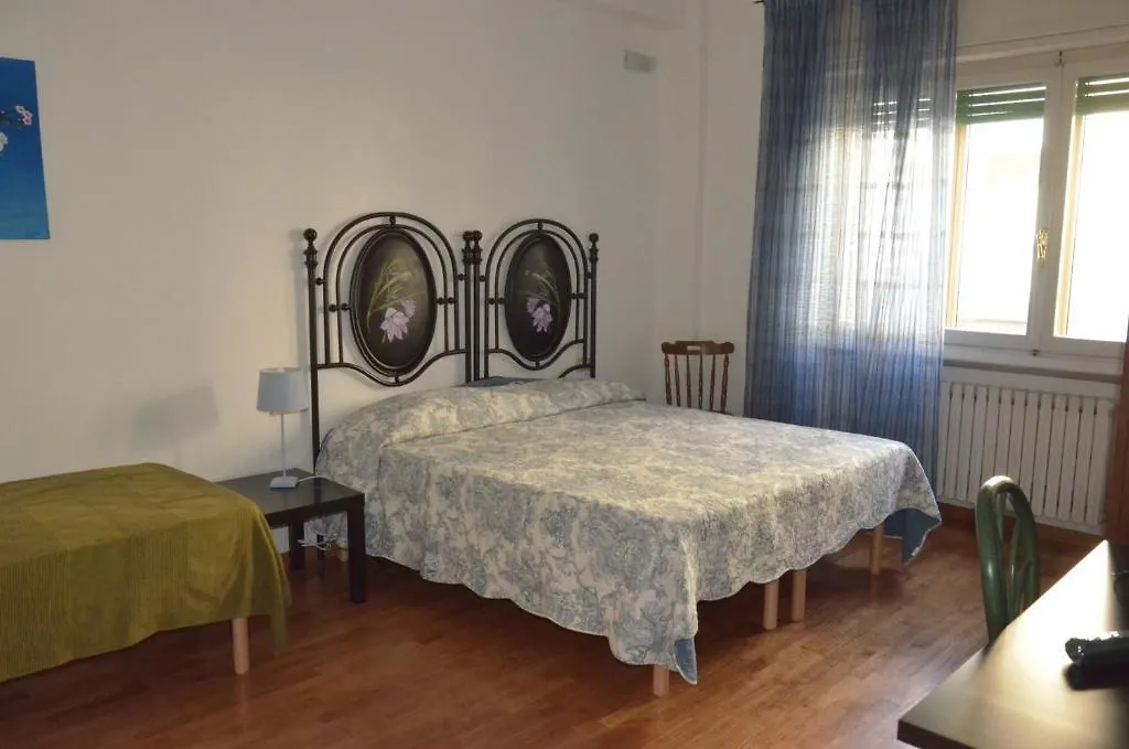Il Mandorlo B&B Florence 0*,  Italy